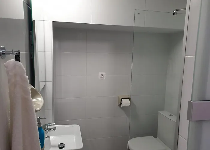 Milos Village * Triovasálos